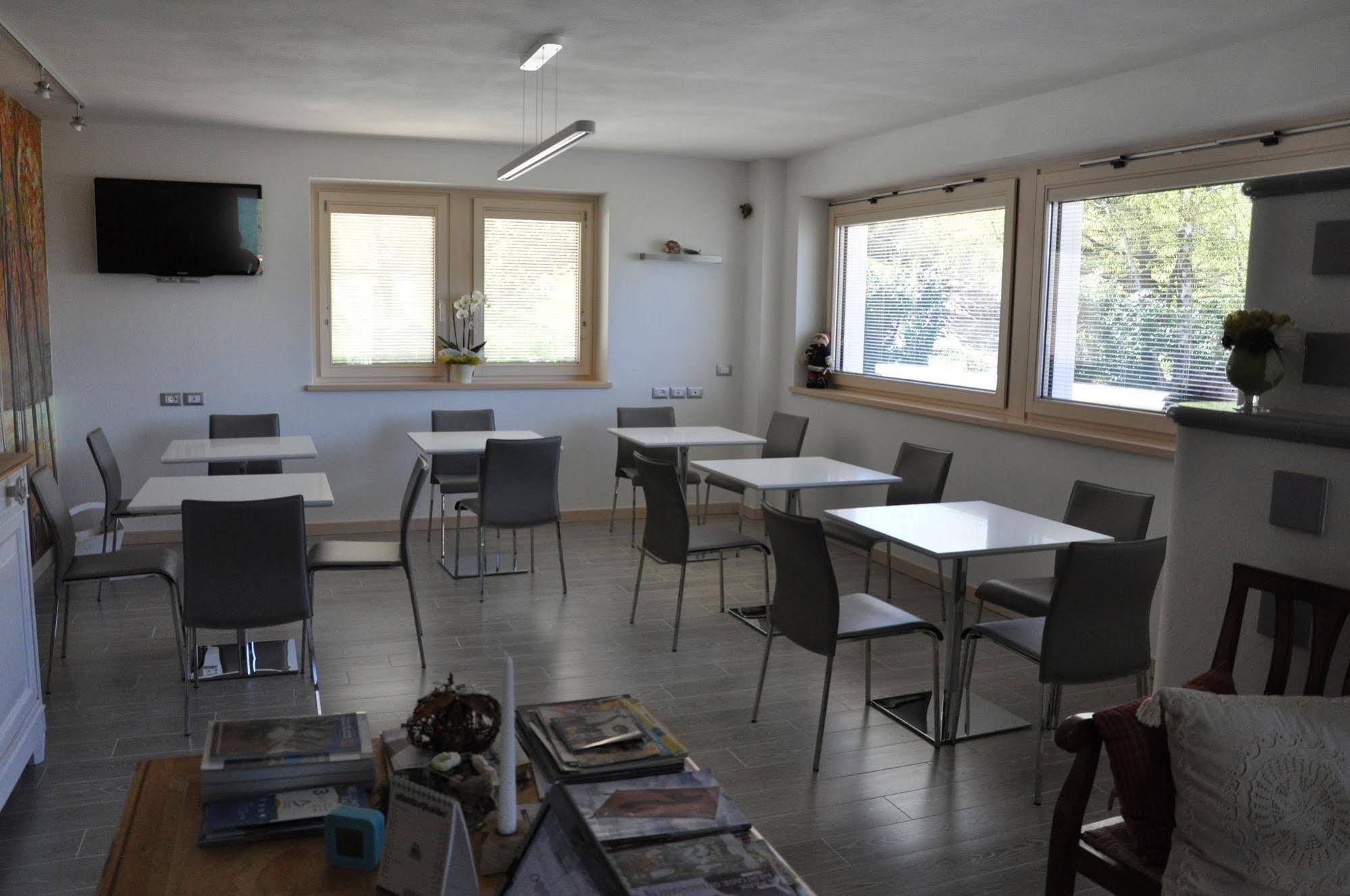 Affittacamere Rubino Guest House 폰테 넬랄피 외부 사진